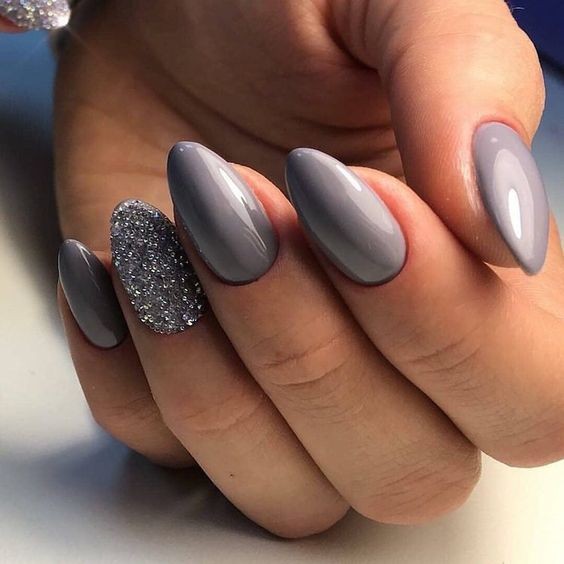 42 top idées d'ongles en amande courts 20 42 top idées d'ongles en amande courts 20