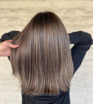 77 Nuances de Couleurs de Cheveux Châtain Clair 56 77 Nuances de Couleurs de Cheveux Châtain Clair 56
