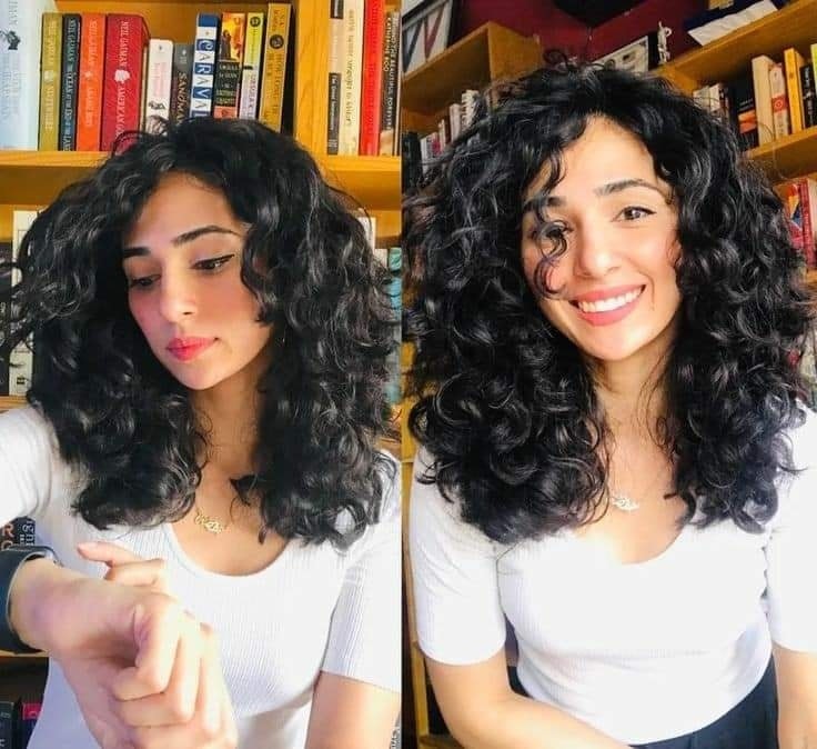 Cheveux bouclés : 30 Coupes tendances 2023 22 Cheveux bouclés : 30 Coupes tendances 2023 22