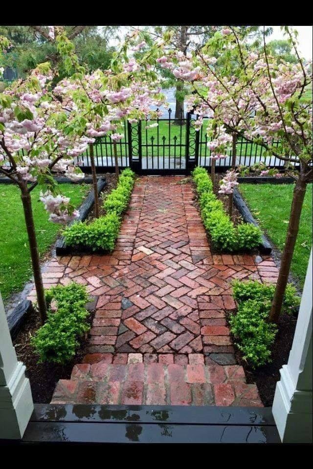 13 chemins de jardin très élégants pour embellir votre maison 12