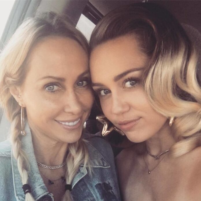 11 photos de mères et de filles qui semblent avoir le même âge 1