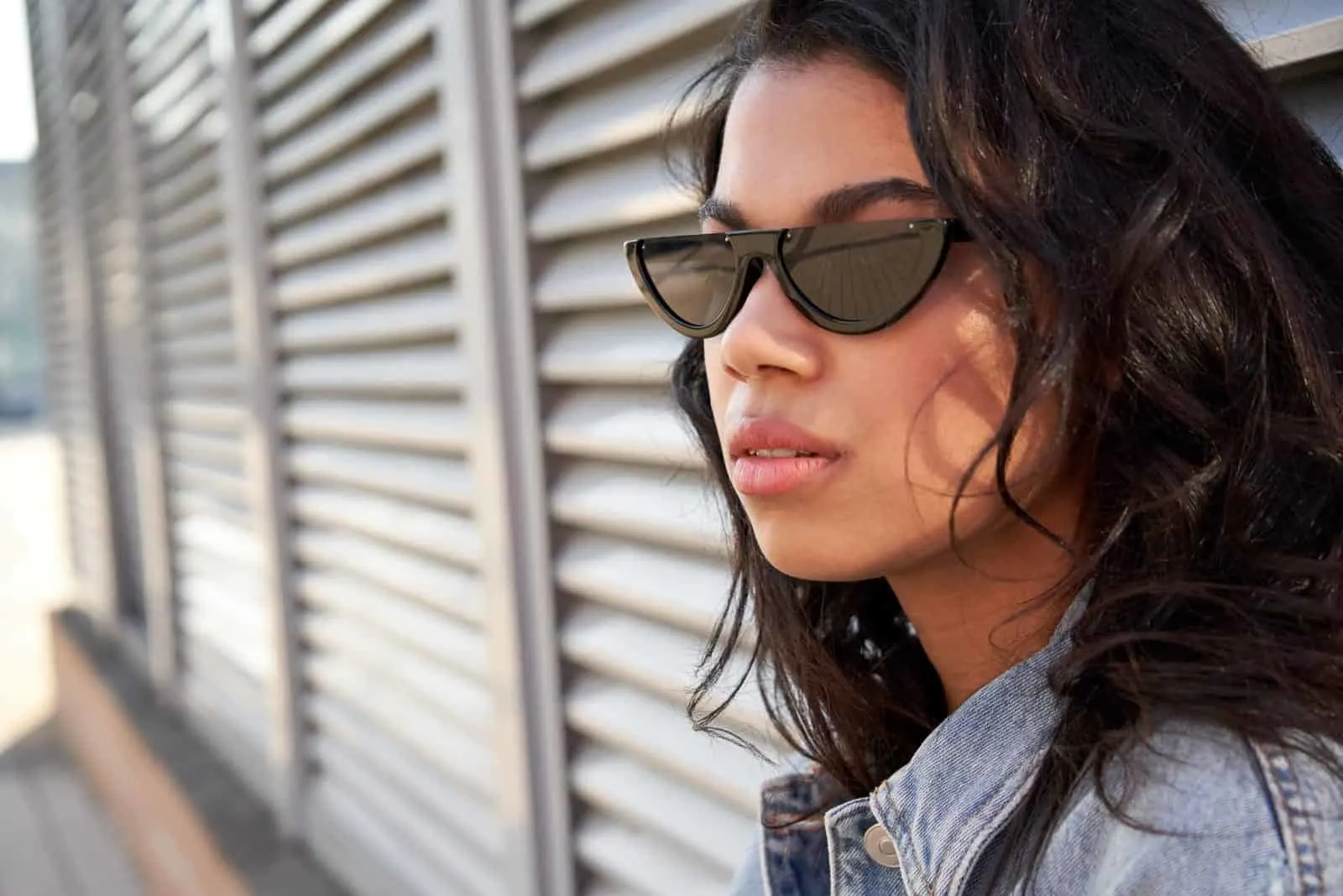 woman wearing stylish sunglasses