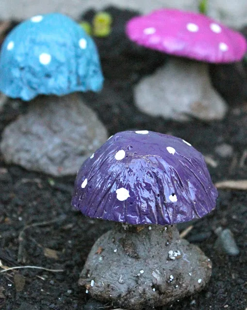 32 idées géniales pour embellir votre jardin avec un budget limité 3 mushrooms for garden