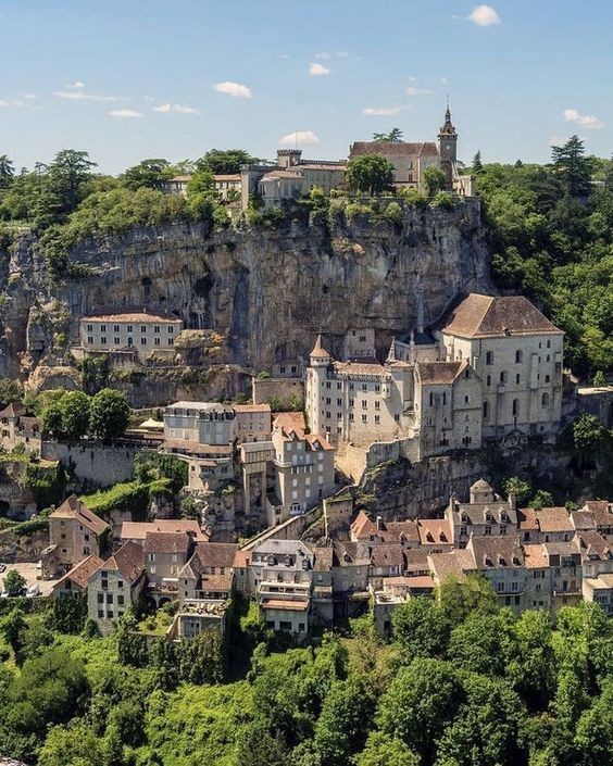 Les 6 plus beaux villages de France à explorer absolument 2