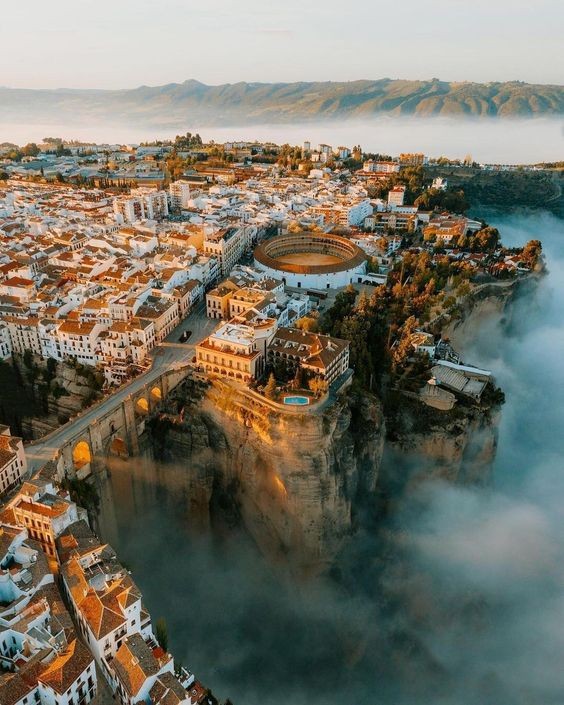 Les 7 destinations secrètes pour un week-end romantique en Europe 1 Les 7 destinations secrètes pour un week-end romantique en Europe 1