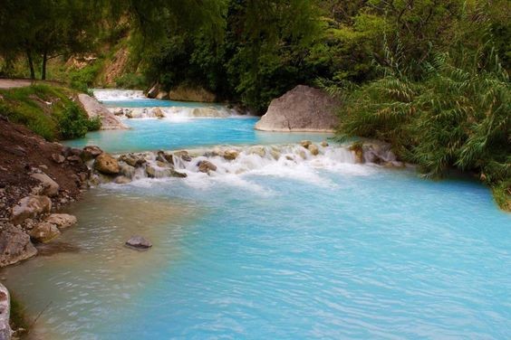 Tolantongo grutas : Un paradis aquatique aux allures de carte postale 6