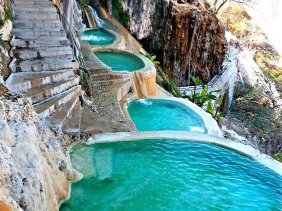 Tolantongo grutas : Un paradis aquatique aux allures de carte postale 8
