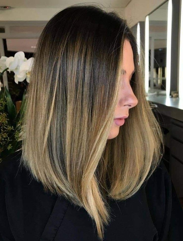 13 Idées de nouvelles coupes pour femme en 2023 3 13 Idées de nouvelles coupes pour femme en 2023 3