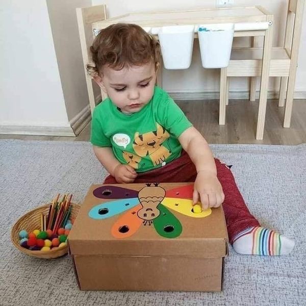 10 activités pour apprendre les couleurs aux enfants 1