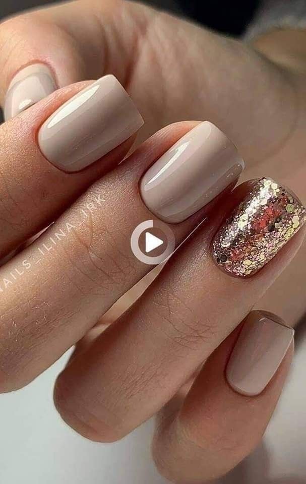 18 idées d'Ongles Nude pour assortir à tout 4 18 idées d'Ongles Nude pour assortir à tout 4