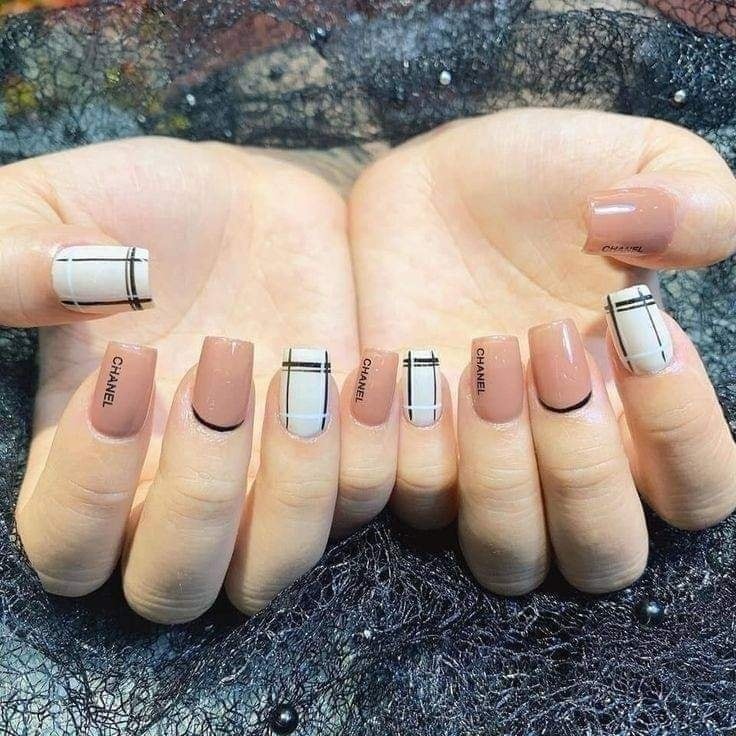 18 idées d'Ongles Nude pour assortir à tout 17 18 idées d'Ongles Nude pour assortir à tout 17