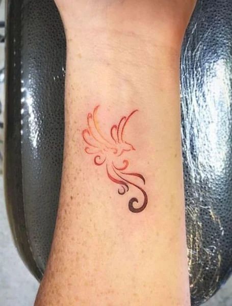 14 superbes tatouages ??de Phoenix pour les femmes 2 14 superbes tatouages ??de Phoenix pour les femmes 2