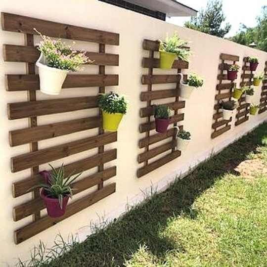 15 Idées pour décorer un petit jardin avec des palettes 5 15 Idées pour décorer un petit jardin avec des palettes 5