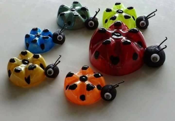 21 bricolages avec des bouteilles en plastique pour enfants 2 21 bricolages avec des bouteilles en plastique pour enfants 2