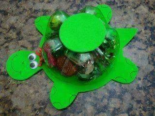 21 bricolages avec des bouteilles en plastique pour enfants 15 21 bricolages avec des bouteilles en plastique pour enfants 15
