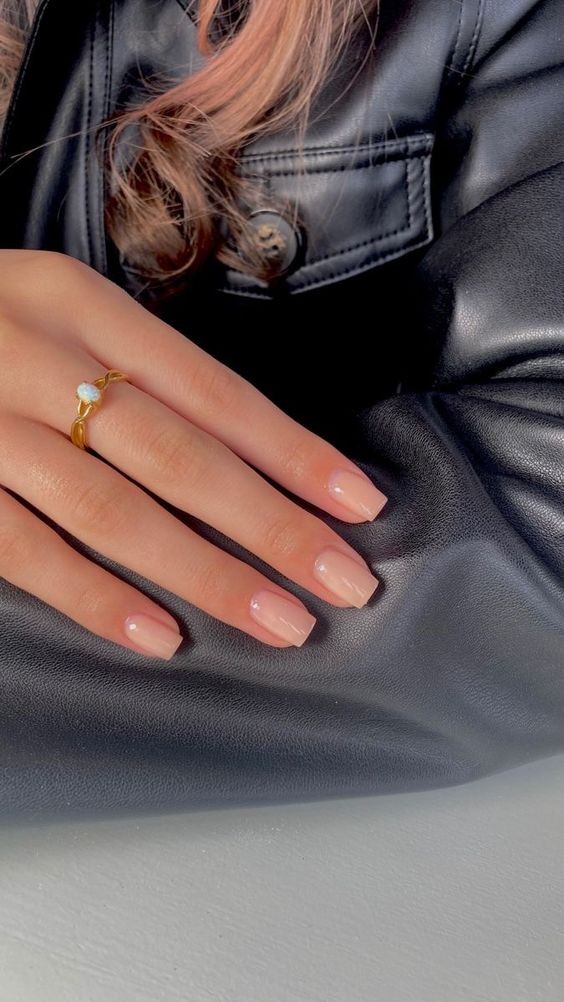 20 idées d'ongles gel nude qui vont te faire craquer 6 20 idées d'ongles gel nude qui vont te faire craquer 6
