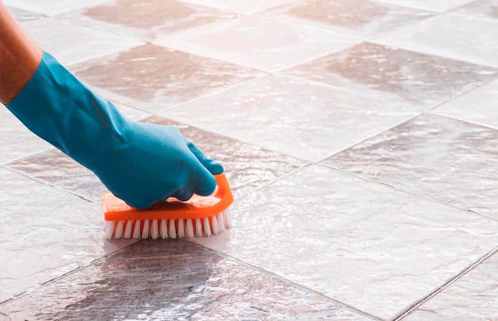 4 Astuces de grand-mère pour nettoyer la terrasse 1 4 Astuces de grand-mère pour nettoyer la terrasse 1