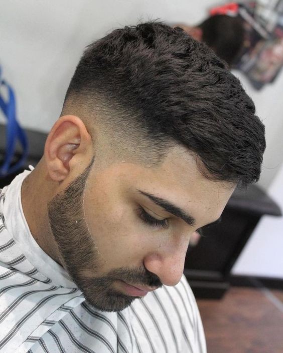 Comment faire une coupe de cheveux dégradée ? 28 Comment faire une coupe de cheveux dégradée ? 28