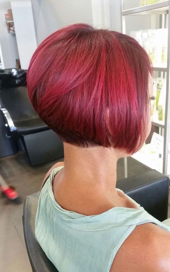 Carré plongeant asymétrique : 19 modèles pour un nouveau style 2 Carré plongeant asymétrique : 19 modèles pour un nouveau style 2