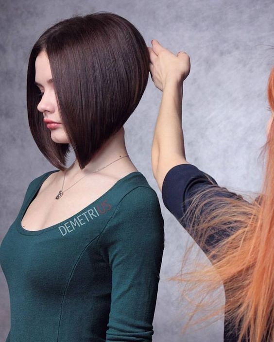 Carré plongeant nuque rasé : 32 modèles pour vous 12