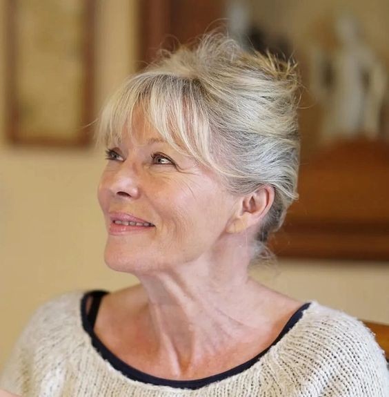 60 coupes féminines canons pour les femmes de 60 ans et plus 11 60 coupes féminines canons pour les femmes de 60 ans et plus 11