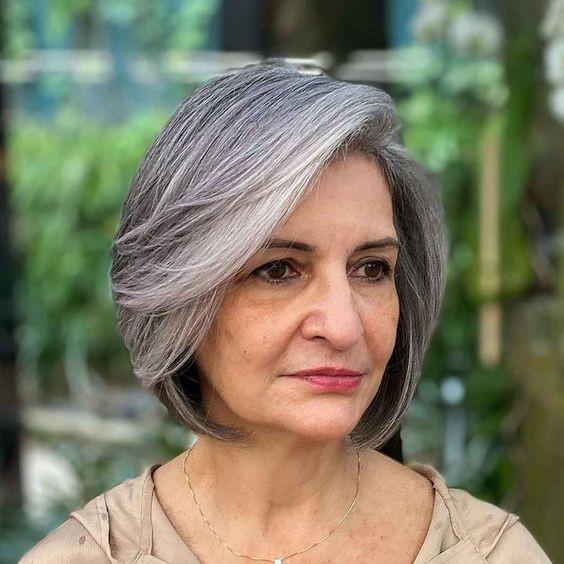 60 coupes féminines canons pour les femmes de 60 ans et plus 47 60 coupes féminines canons pour les femmes de 60 ans et plus 47