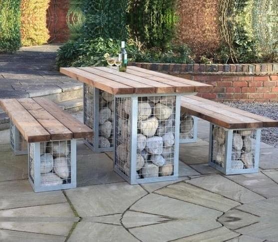 Gabions : 16 Décors de jardin à faire avec des cailloux 2