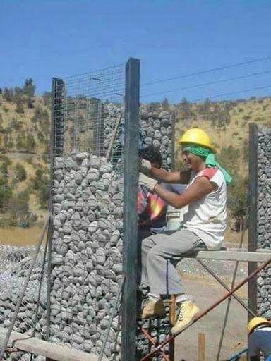 Gabions : 16 Décors de jardin à faire avec des cailloux 15