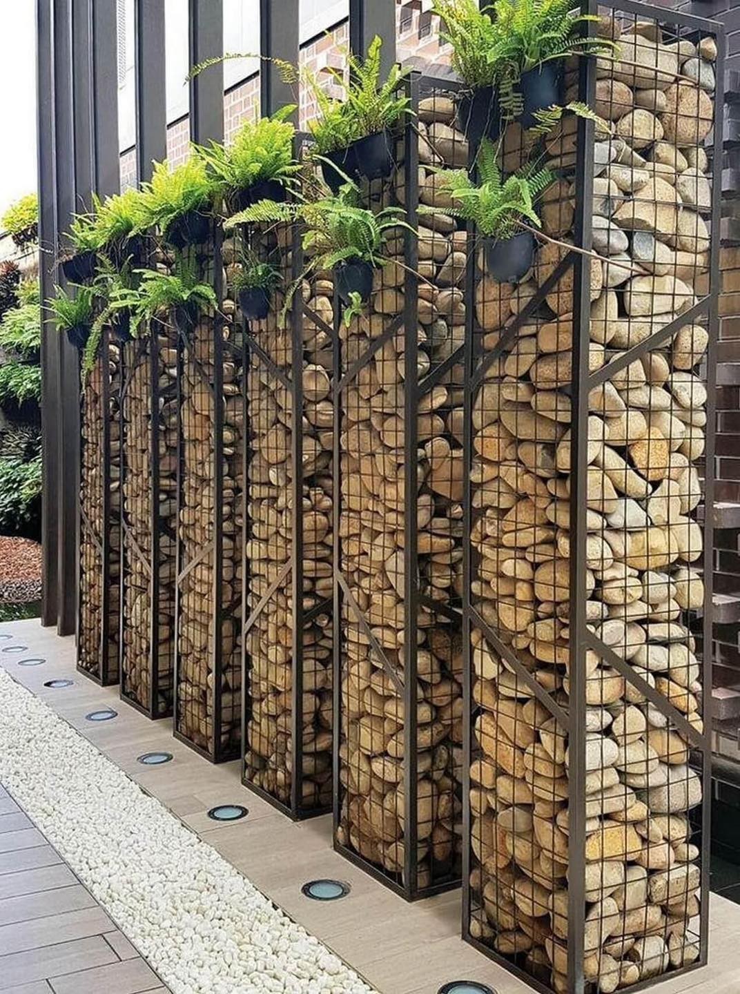 Gabions : 16 Décors de jardin à faire avec des cailloux 8