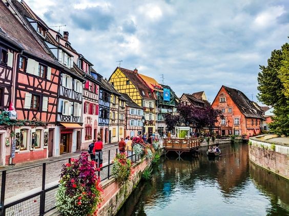 Les 11 plus belles petites villes à visiter en Europe 11