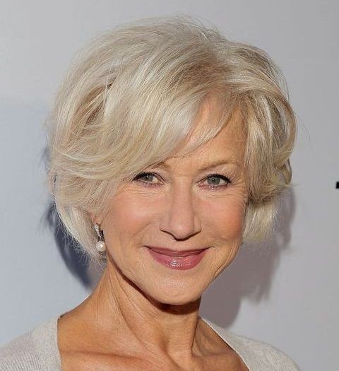 Quelle coupe à faible entretien pour les femmes de 60 ans aux cheveux fins ? 24 Quelle coupe à faible entretien pour les femmes de 60 ans aux cheveux fins ? 24