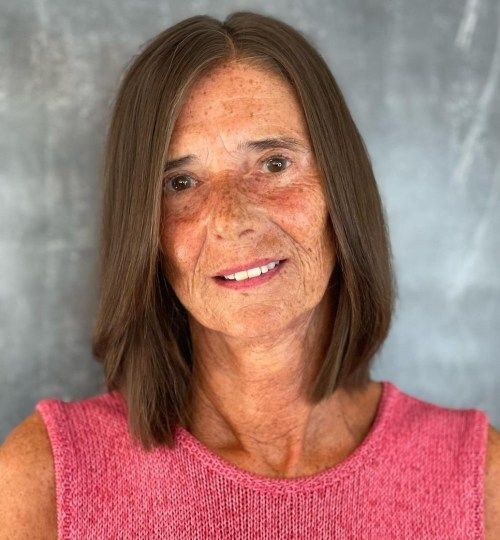 Quelle coupe à faible entretien pour les femmes de 60 ans aux cheveux fins ? 10 Quelle coupe à faible entretien pour les femmes de 60 ans aux cheveux fins ? 10