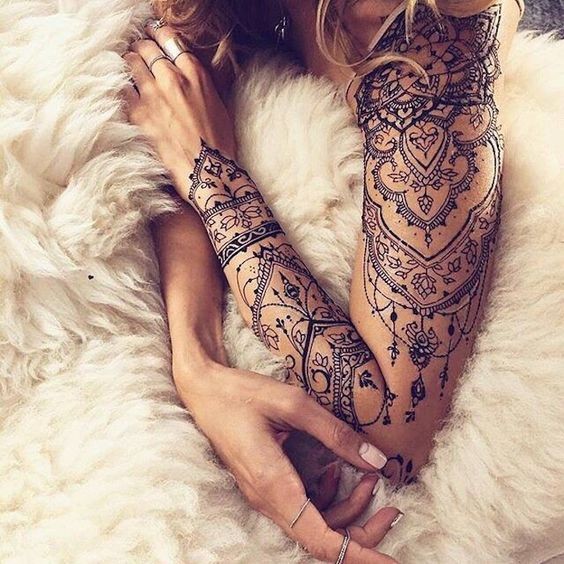 19 belles idées de tatouages mandala pour femme 19 19 belles idées de tatouages mandala pour femme 19