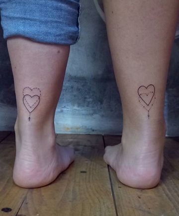 Tatouage sœur minimaliste : Les 31 tatouages ??assortis les plus cool dont vous avez besoin 15