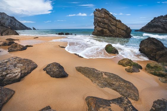 Visiter le Portugal : Les 10 plus belles plages hors des sentiers battus 8 Visiter le Portugal : Les 10 plus belles plages hors des sentiers battus 8