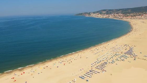 Visiter le Portugal : Les 10 plus belles plages hors des sentiers battus 13 Visiter le Portugal : Les 10 plus belles plages hors des sentiers battus 13