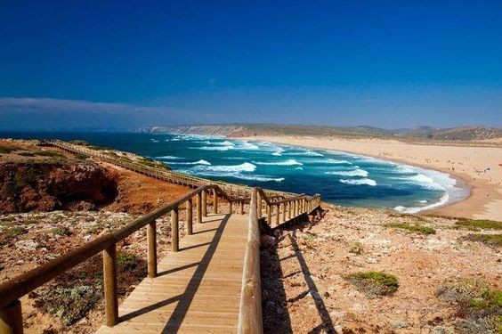 Visiter le Portugal : Les 10 plus belles plages hors des sentiers battus 15 Visiter le Portugal : Les 10 plus belles plages hors des sentiers battus 15