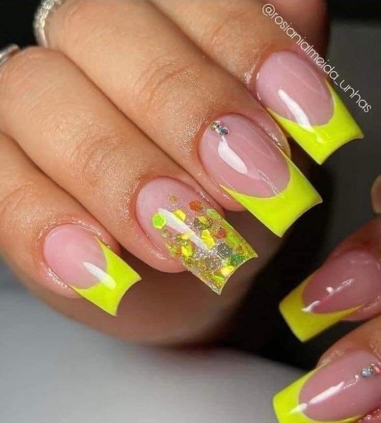 27 idées de nail art pour des ongles colorés 19 27 idées de nail art pour des ongles colorés 19