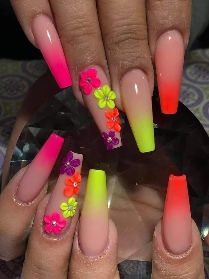 27 idées de nail art pour des ongles colorés 21 27 idées de nail art pour des ongles colorés 21