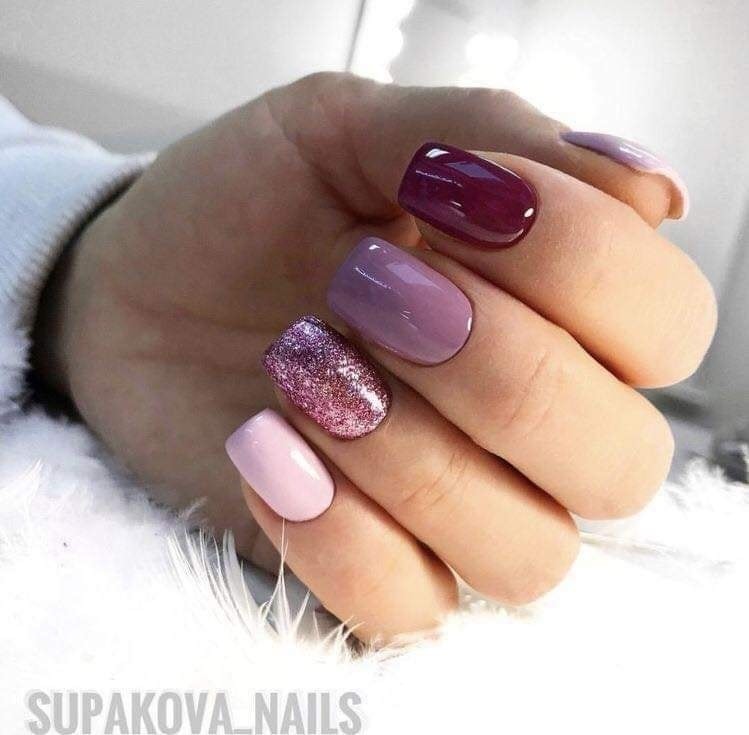 13 idées d'ongles dans les tons tendances 2