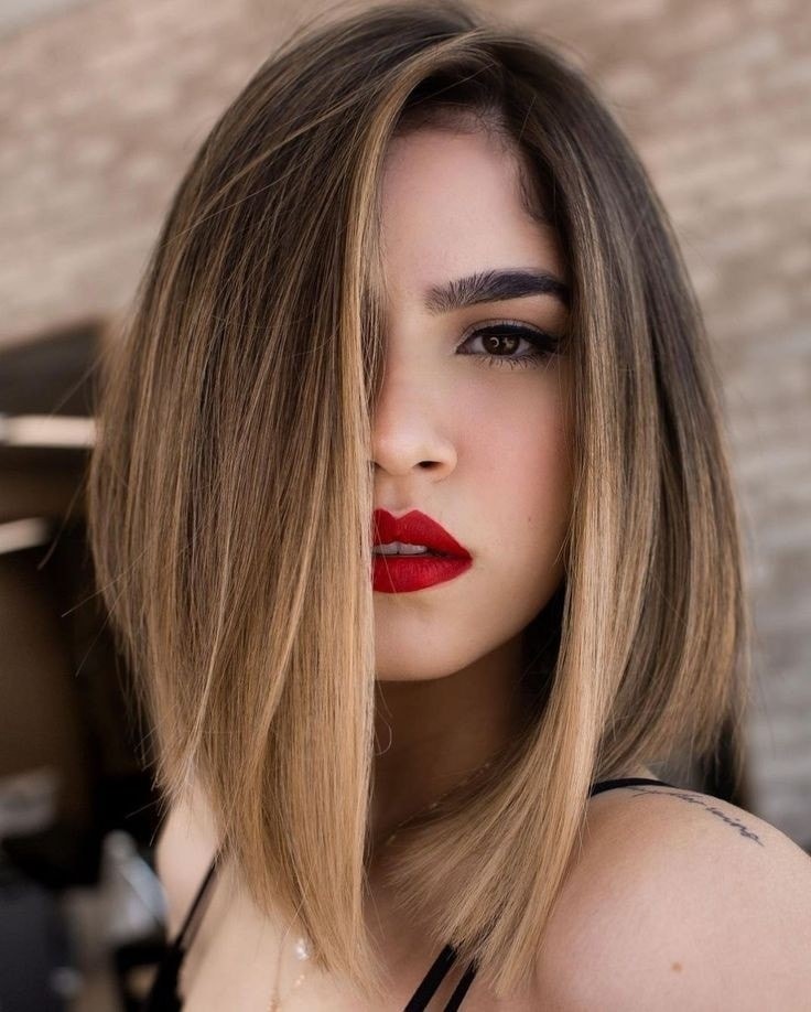 27 Balayages stylées sur cheveux mi-longs 5 27 Balayages stylées sur cheveux mi-longs 5