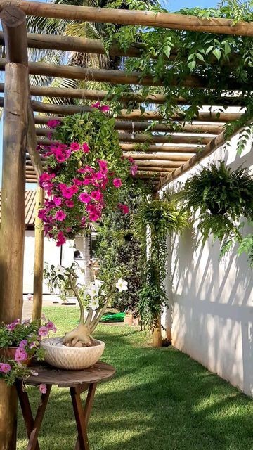 16 Petites pergolas pour un coin de petit jardin 6 16 Petites pergolas pour un coin de petit jardin 6