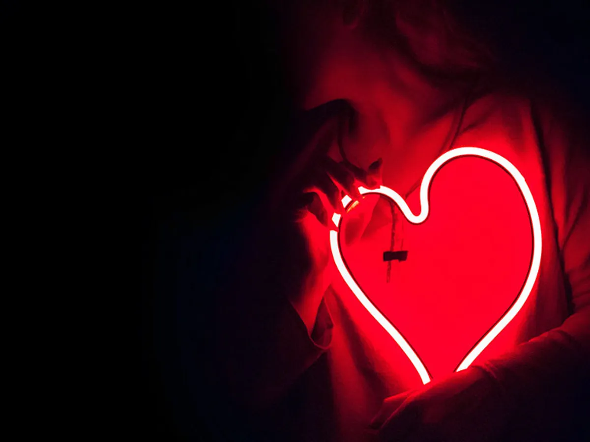 Je suis bien avec elle mais pas amoureux 16 Je suis bien avec elle mais pas amoureux 16