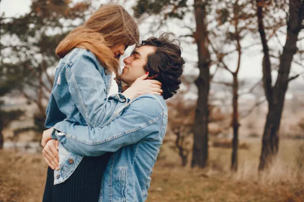 Je suis bien avec elle mais pas amoureux 2 Je suis bien avec elle mais pas amoureux 2
