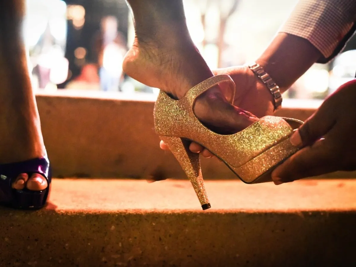 Pourquoi un homme cache qu'il a une copine ? 4 Pourquoi un homme cache qu'il a une copine ? 4