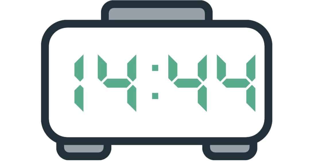 14h44 La Vraie Signification de l'Heure Miroir en Amour