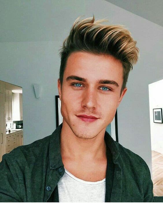 23 coupes de cheveux mi-décolorées pour hommes en 2023 3 23 coupes de cheveux mi-décolorées pour hommes en 2023 3