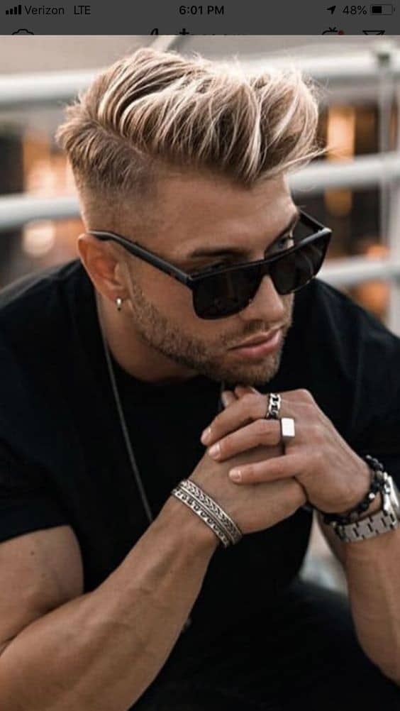 23 coupes de cheveux mi-décolorées pour hommes en 2023 13 23 coupes de cheveux mi-décolorées pour hommes en 2023 13