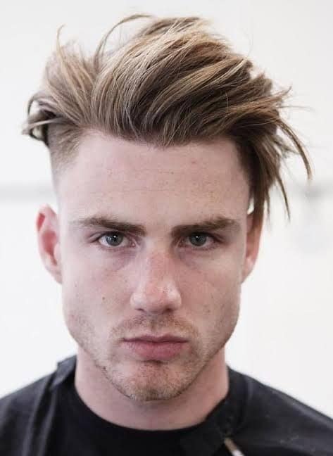 23 coupes de cheveux mi-décolorées pour hommes en 2023 23 23 coupes de cheveux mi-décolorées pour hommes en 2023 23