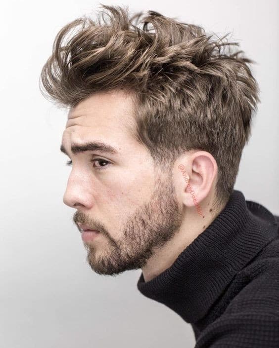 23 coupes de cheveux mi-décolorées pour hommes en 2023 26 23 coupes de cheveux mi-décolorées pour hommes en 2023 26